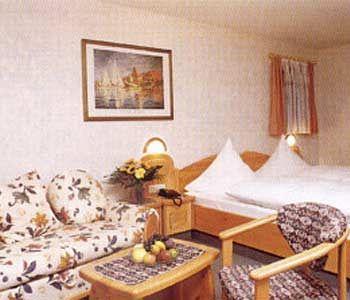 Hotel Gasthof Hirsch Alfdorf Esterno foto